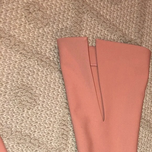 Cinq À Sept ‘Niara’ Pink Off-Shoulder Dress, 4